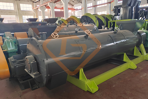 轉(zhuǎn)股造粒機內(nèi)部結(jié)構(gòu)及細(xì)節(jié)特點