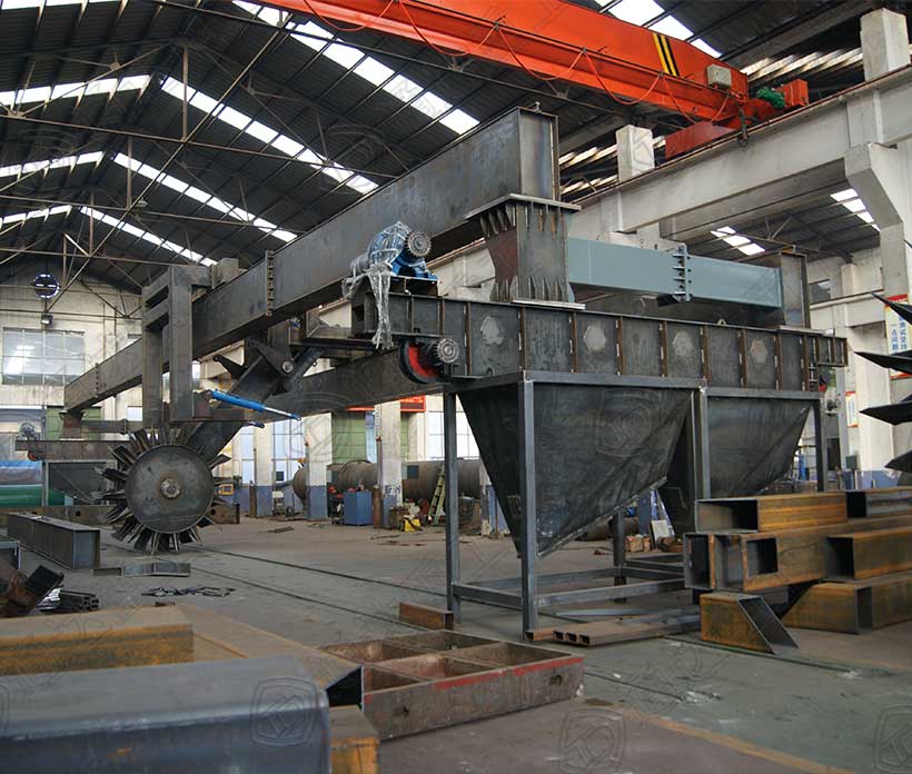 大跨度行車雙輪盤翻堆機工作原理