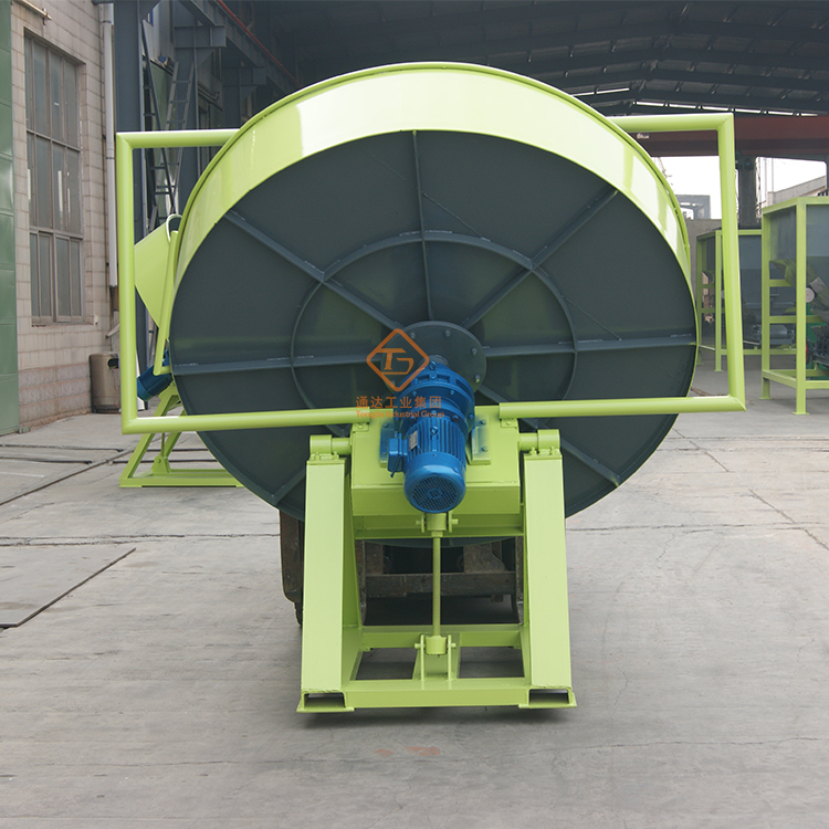 用圓盤造粒工藝生產(chǎn)豬糞有機(jī)肥合適嗎?