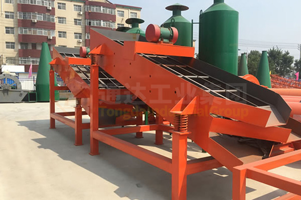 振動篩分機.jpg