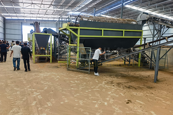 禽獸糞便發酵制粉狀有機肥生產線多少錢?廠家報價有沒有更實惠的?