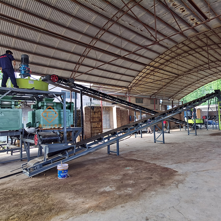 有機(jī)無機(jī)復(fù)混肥生產(chǎn)線設(shè)備工藝流程、生產(chǎn)廠家報價多少錢